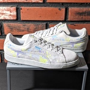 light grey suede pumas